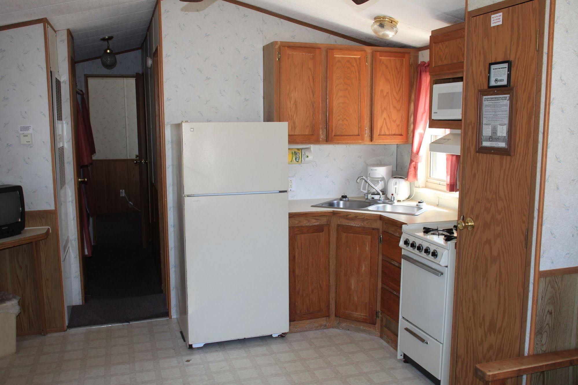 Circle M Rv & Camping Resort - Caravan Park Millersville ภายนอก รูปภาพ