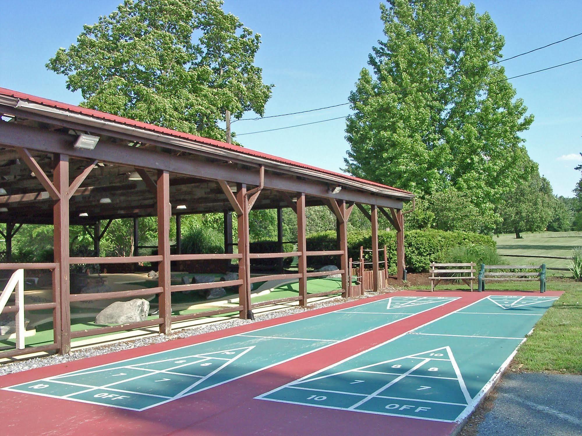 Circle M Rv & Camping Resort - Caravan Park Millersville ภายนอก รูปภาพ