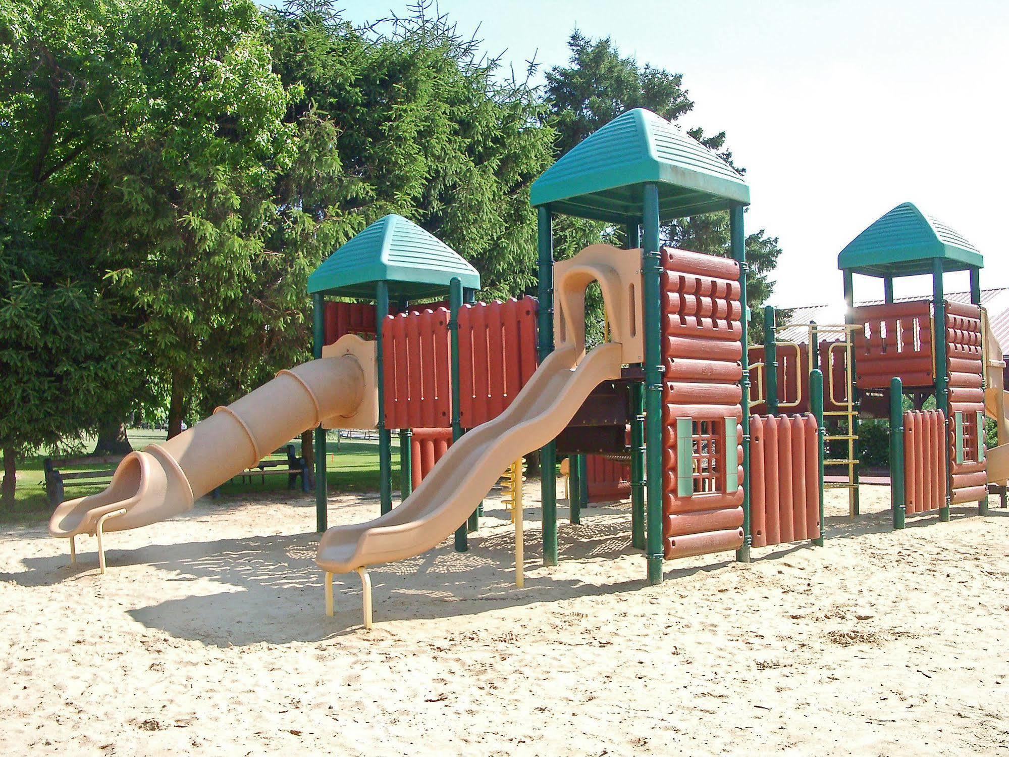 Circle M Rv & Camping Resort - Caravan Park Millersville ภายนอก รูปภาพ