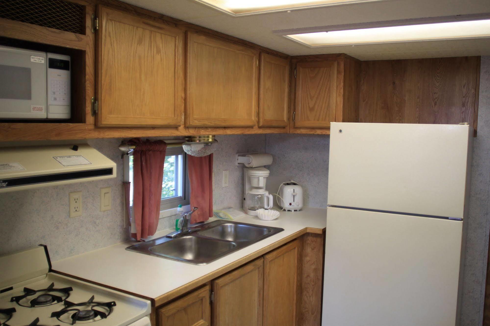 Circle M Rv & Camping Resort - Caravan Park Millersville ภายนอก รูปภาพ